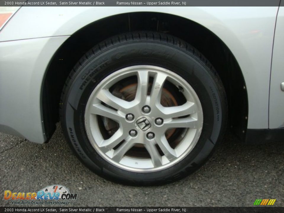 2003 Honda Accord LX Sedan Satin Silver Metallic / Black Photo #25