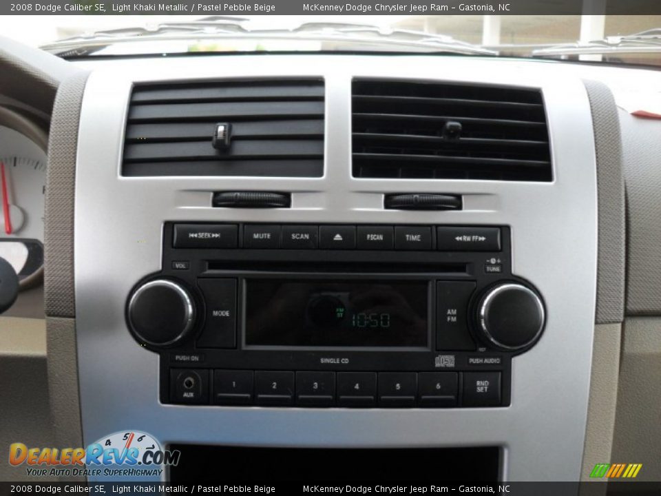 2008 Dodge Caliber SE Light Khaki Metallic / Pastel Pebble Beige Photo #11