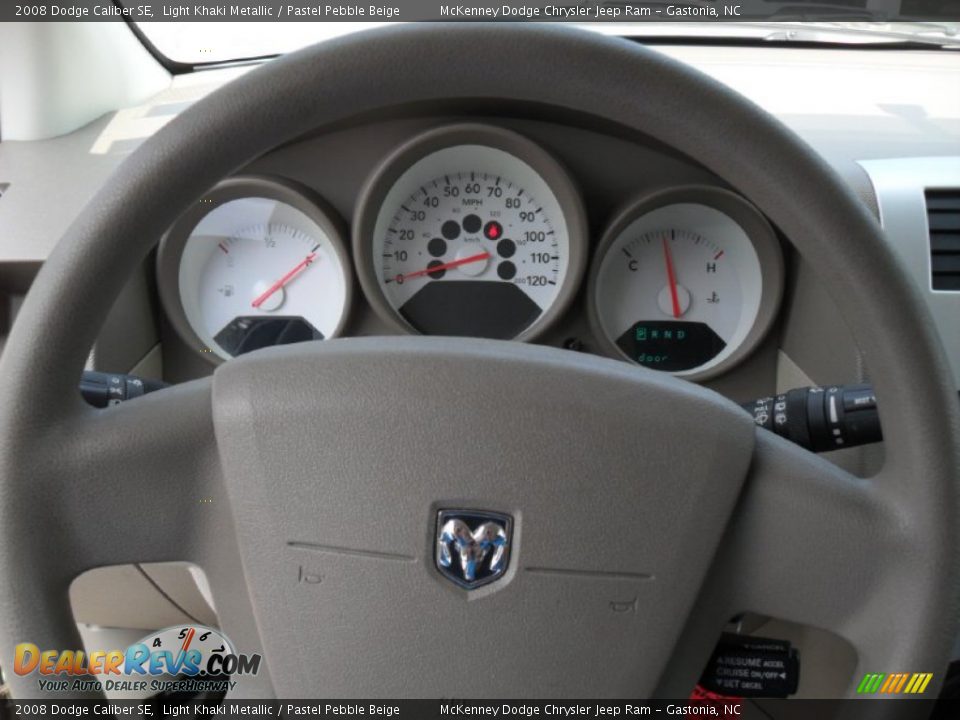 2008 Dodge Caliber SE Light Khaki Metallic / Pastel Pebble Beige Photo #12