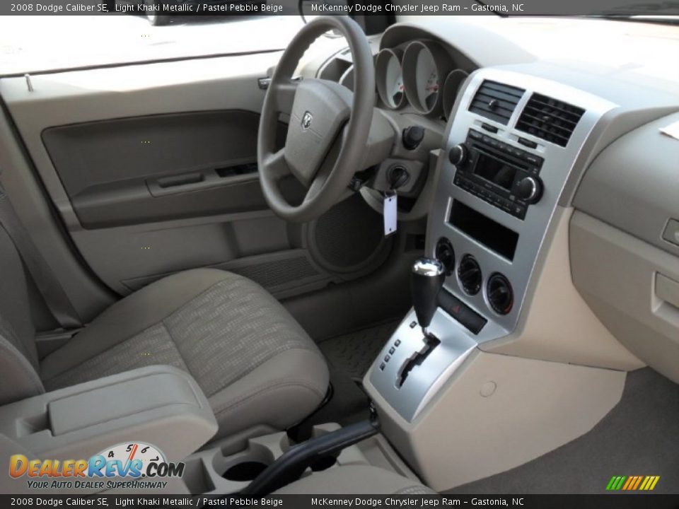 2008 Dodge Caliber SE Light Khaki Metallic / Pastel Pebble Beige Photo #20