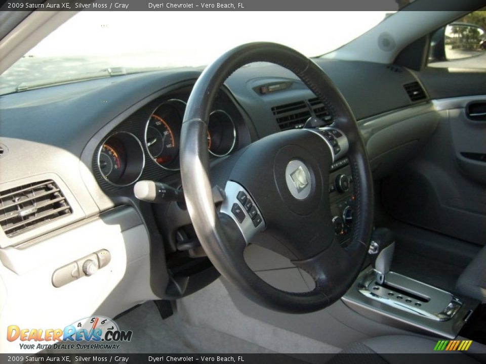 2009 Saturn Aura XE Silver Moss / Gray Photo #10