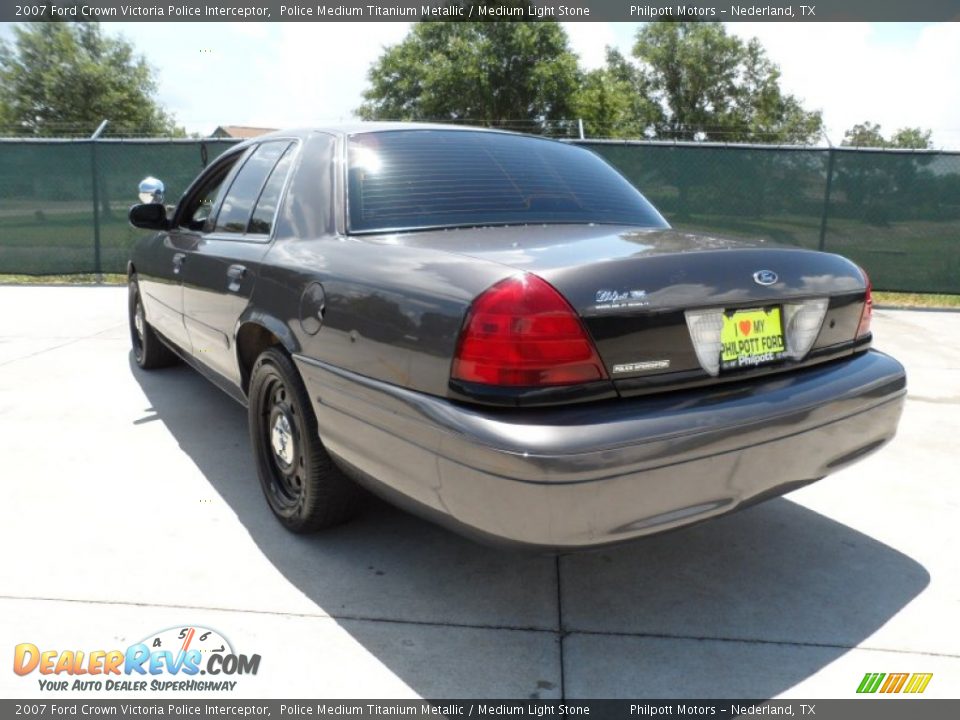 2007 Ford Crown Victoria Police Interceptor Police Medium Titanium Metallic / Medium Light Stone Photo #5