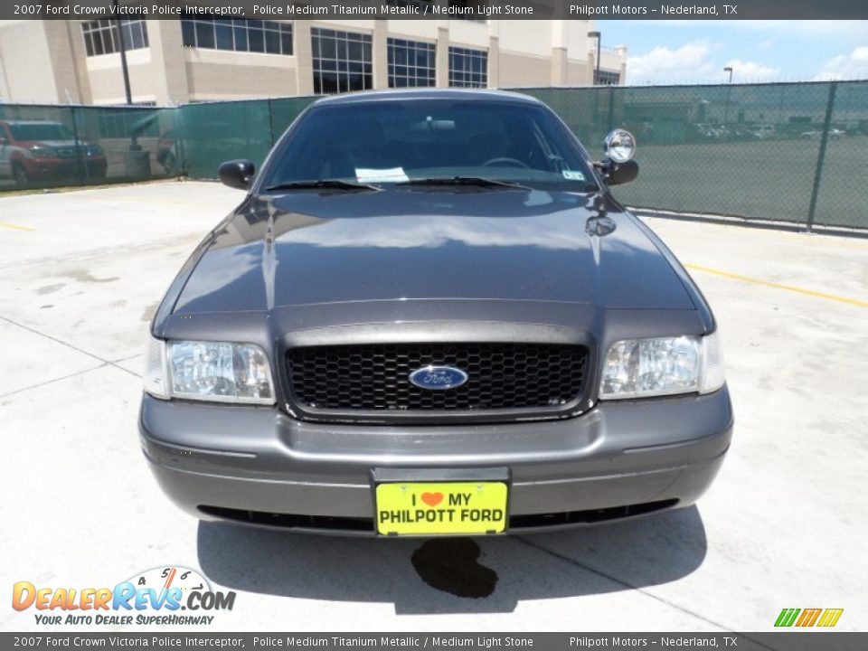 2007 Ford Crown Victoria Police Interceptor Police Medium Titanium Metallic / Medium Light Stone Photo #8