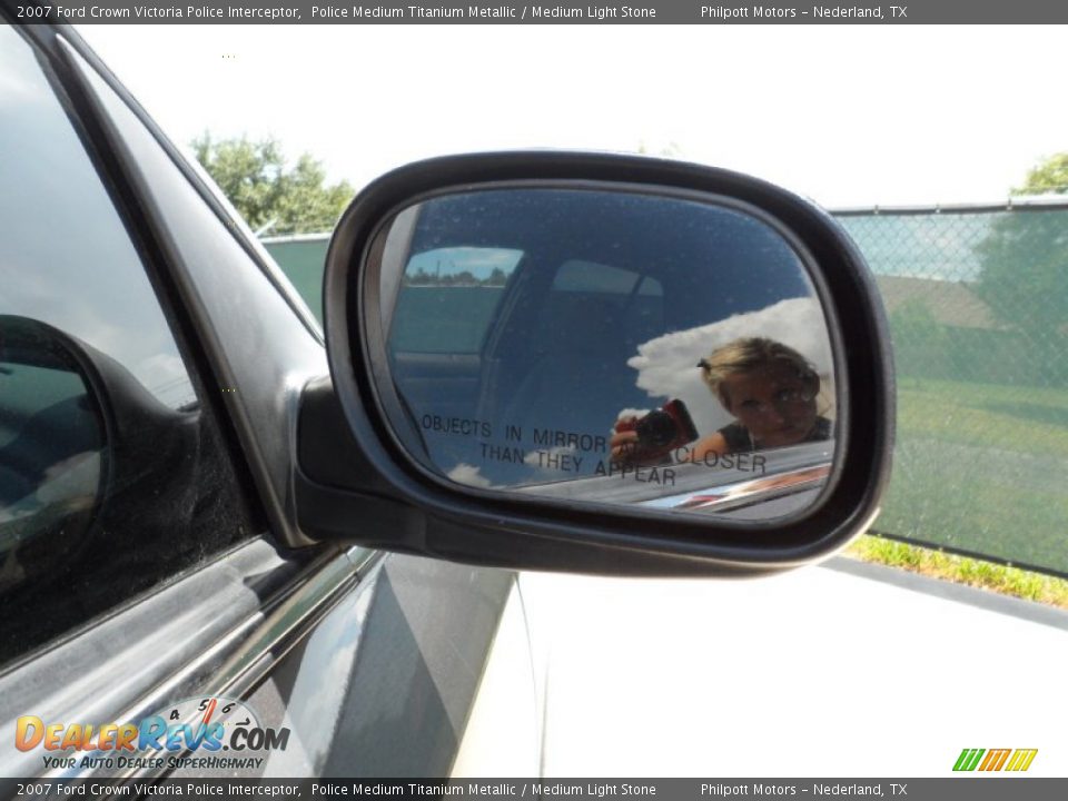 2007 Ford Crown Victoria Police Interceptor Police Medium Titanium Metallic / Medium Light Stone Photo #19