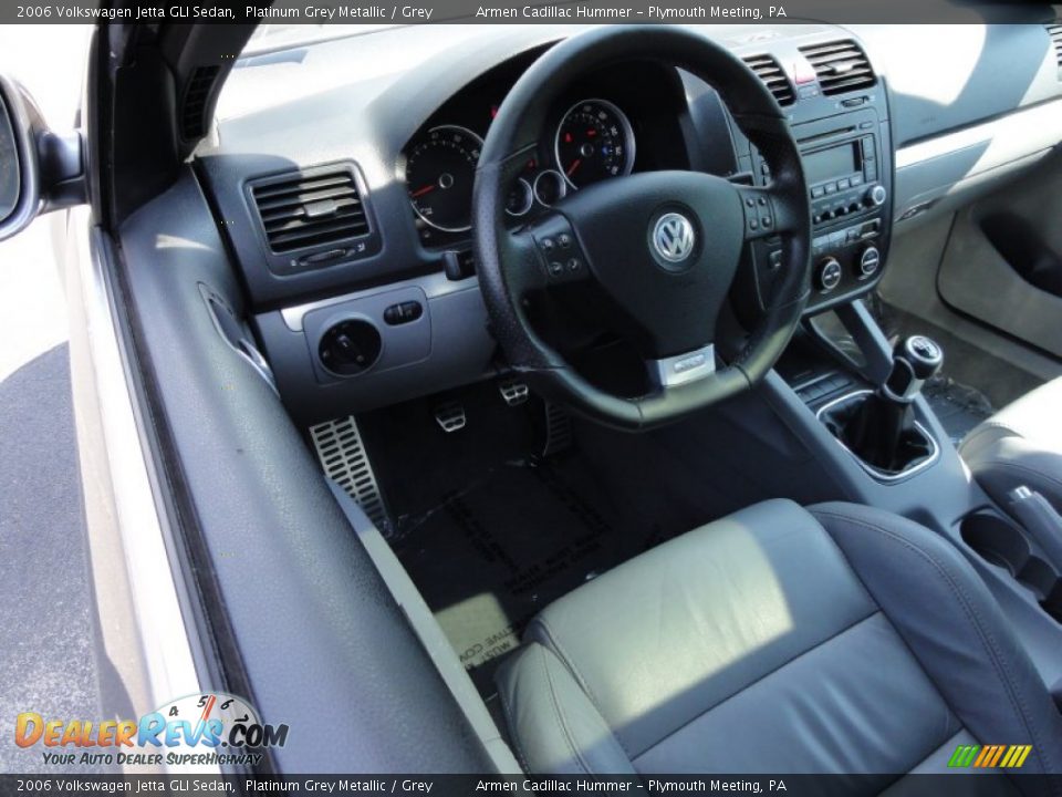 2006 Volkswagen Jetta GLI Sedan Platinum Grey Metallic / Grey Photo #12