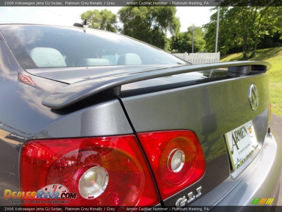 2006 Volkswagen Jetta GLI Sedan Platinum Grey Metallic / Grey Photo #25