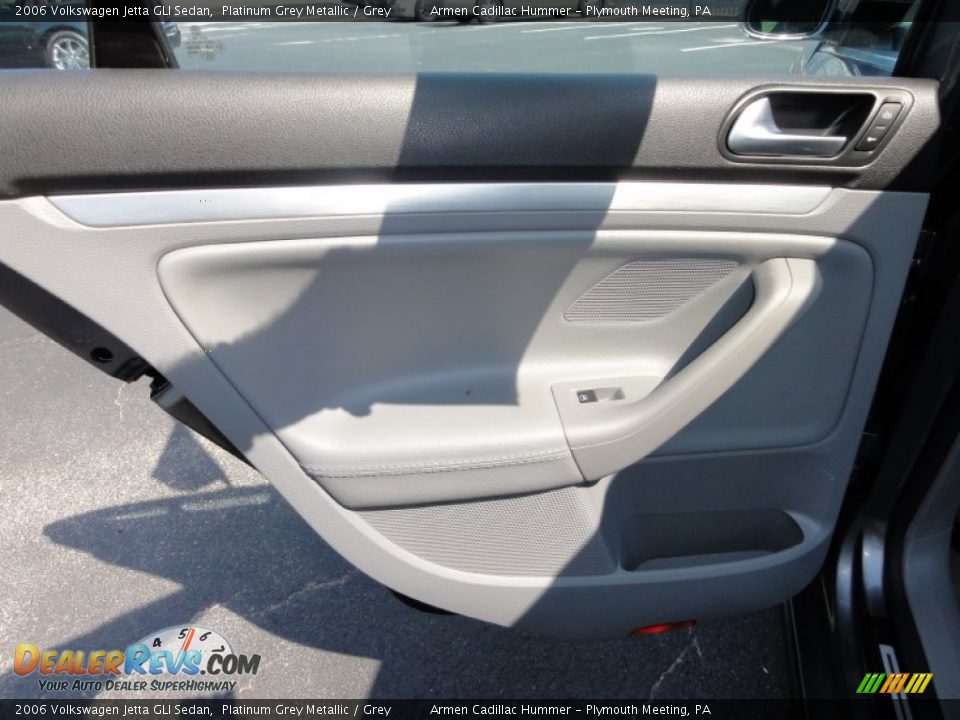 2006 Volkswagen Jetta GLI Sedan Platinum Grey Metallic / Grey Photo #27