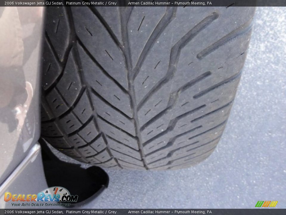 2006 Volkswagen Jetta GLI Sedan Platinum Grey Metallic / Grey Photo #33