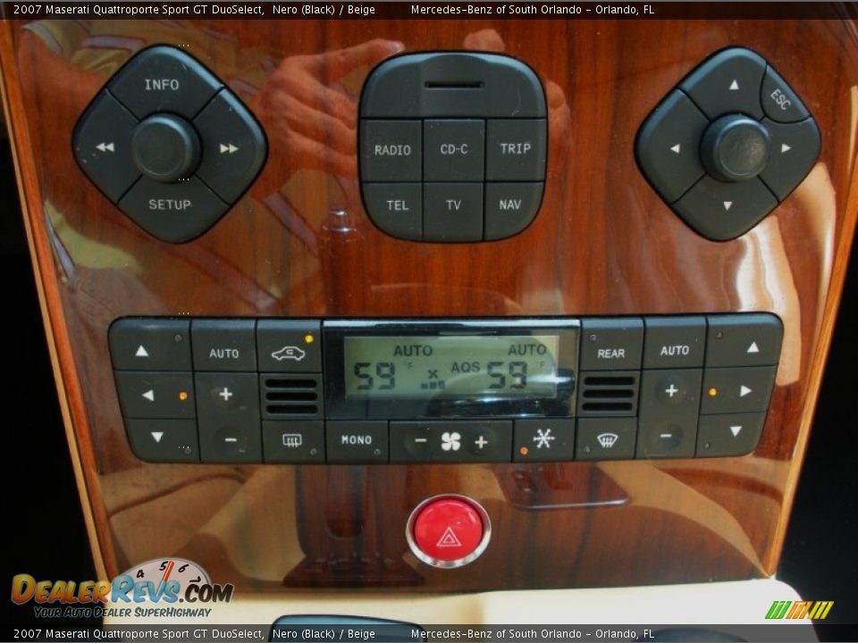 Controls of 2007 Maserati Quattroporte Sport GT DuoSelect Photo #28