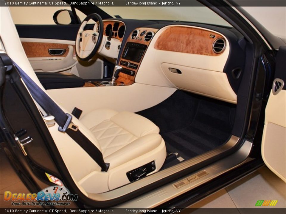 Dashboard of 2010 Bentley Continental GT Speed Photo #15