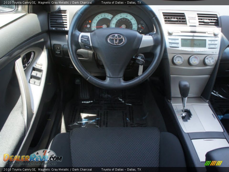 2010 Toyota Camry SE Magnetic Gray Metallic / Dark Charcoal Photo #9