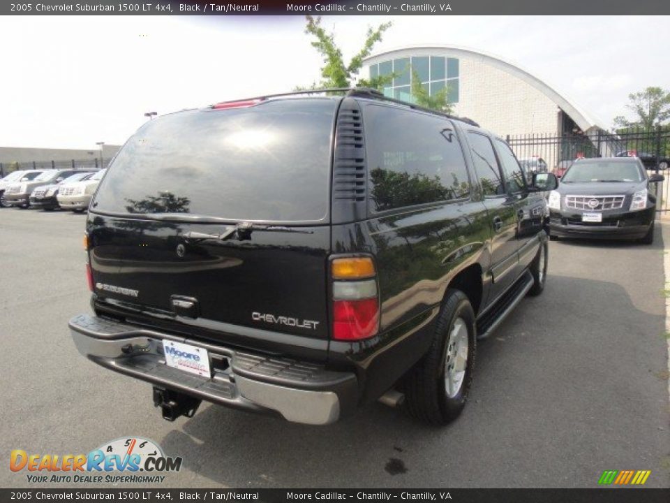 2005 Chevrolet Suburban 1500 LT 4x4 Black / Tan/Neutral Photo #5