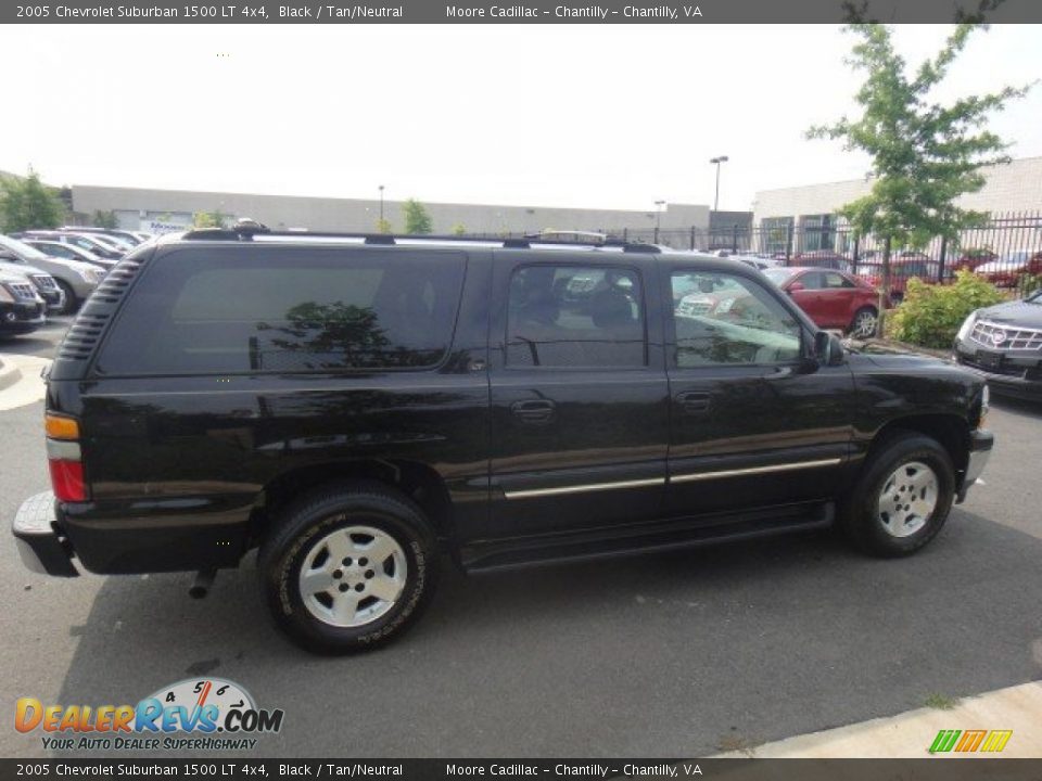 2005 Chevrolet Suburban 1500 LT 4x4 Black / Tan/Neutral Photo #6