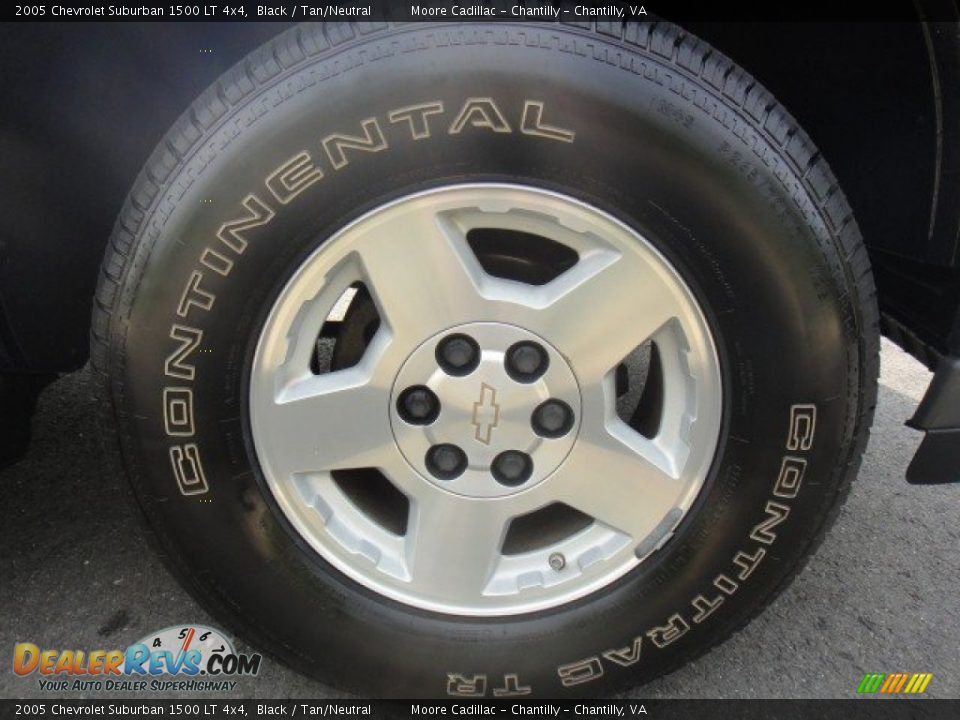 2005 Chevrolet Suburban 1500 LT 4x4 Black / Tan/Neutral Photo #10