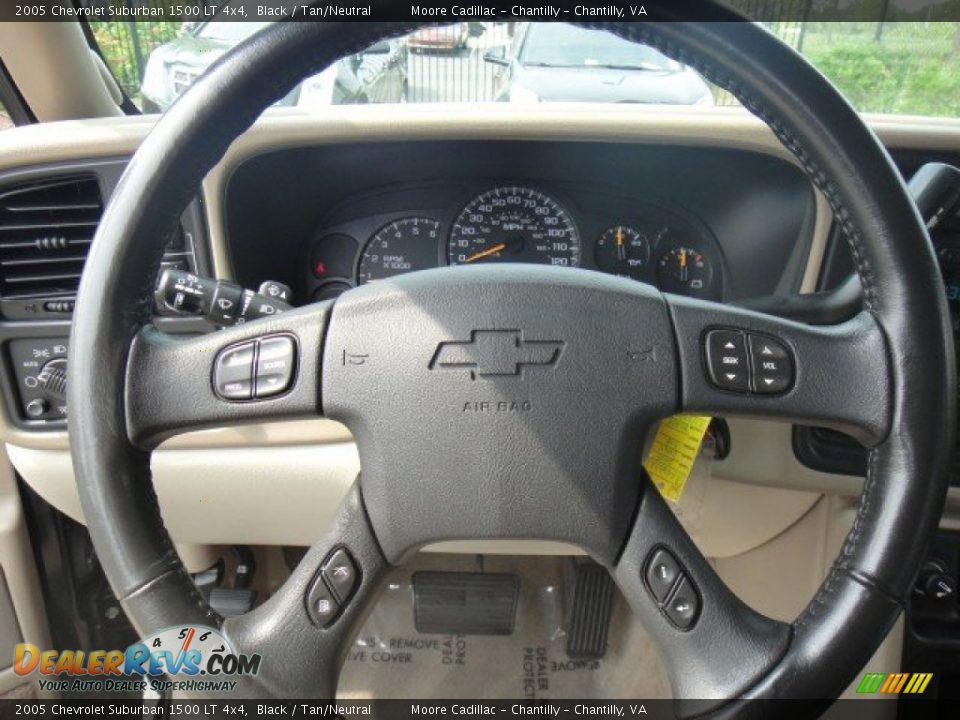2005 Chevrolet Suburban 1500 LT 4x4 Black / Tan/Neutral Photo #26