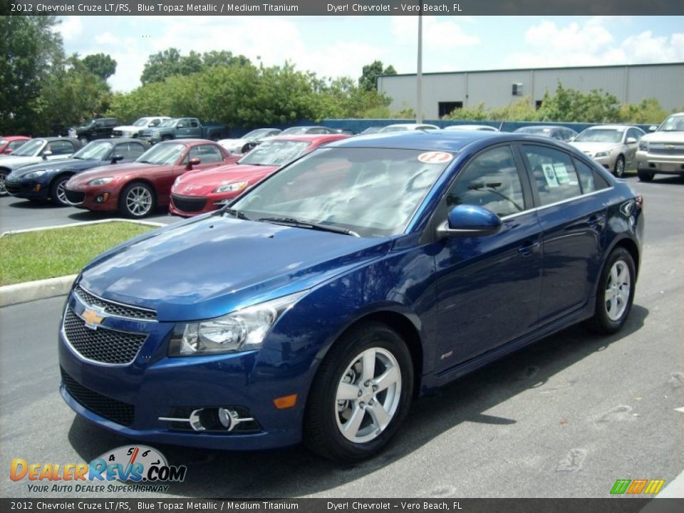Front 3/4 View of 2012 Chevrolet Cruze LT/RS Photo #1