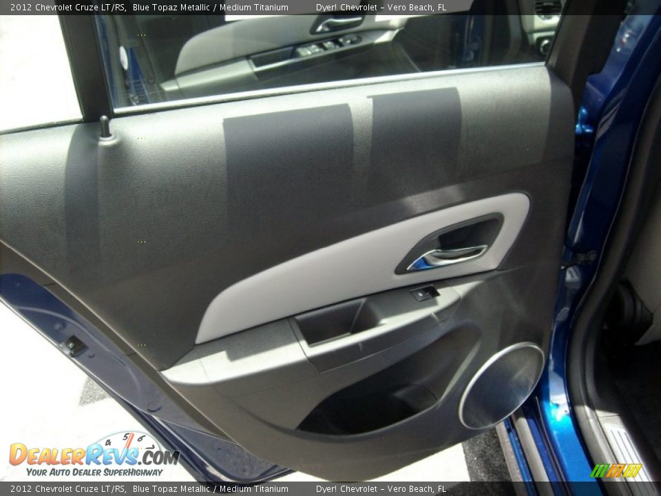 Door Panel of 2012 Chevrolet Cruze LT/RS Photo #13