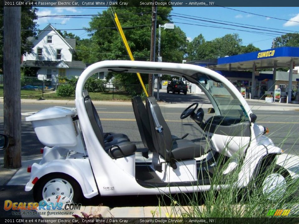 Crystal White 2011 GEM e e4 4 Passenger Electric Car Photo #3