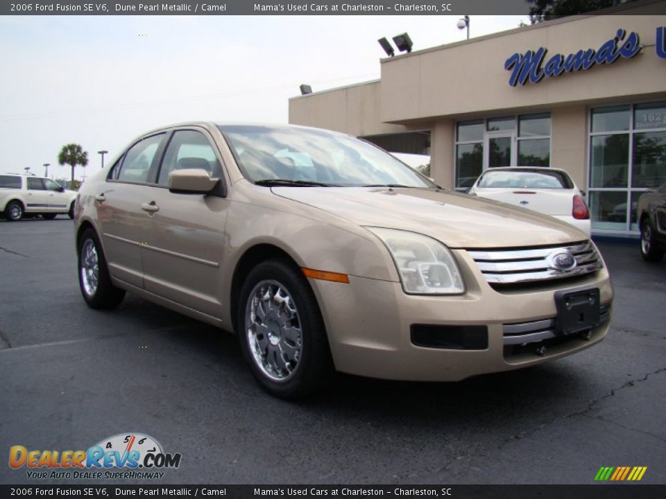 2006 Ford Fusion SE V6 Dune Pearl Metallic / Camel Photo #2