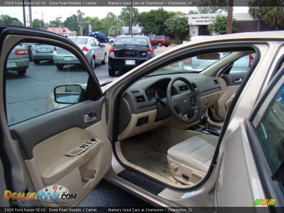 2006 Ford Fusion SE V6 Dune Pearl Metallic / Camel Photo #9