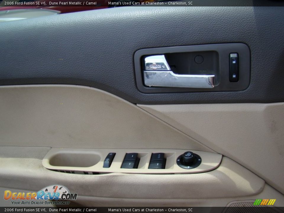 2006 Ford Fusion SE V6 Dune Pearl Metallic / Camel Photo #19