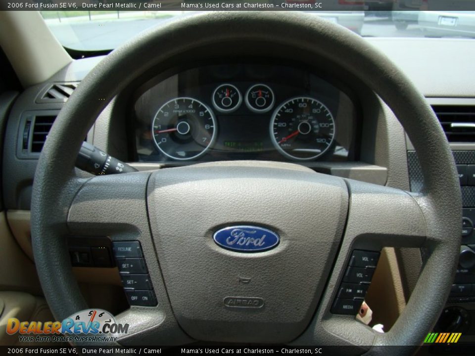 2006 Ford Fusion SE V6 Dune Pearl Metallic / Camel Photo #22