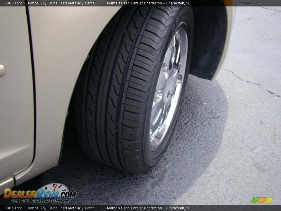 2006 Ford Fusion SE V6 Dune Pearl Metallic / Camel Photo #28