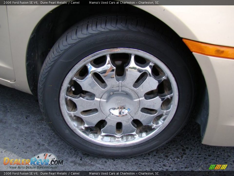Custom Wheels of 2006 Ford Fusion SE V6 Photo #29