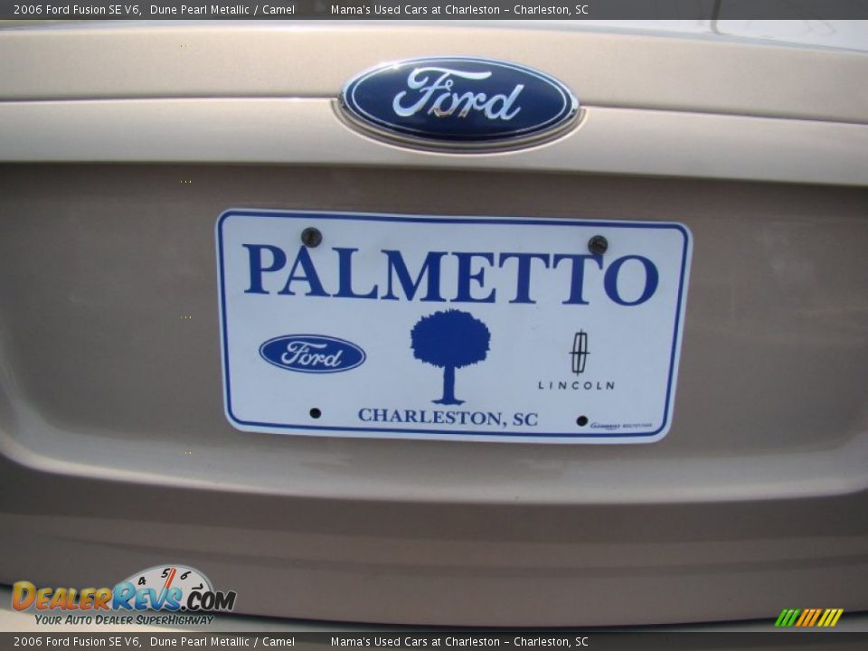 2006 Ford Fusion SE V6 Dune Pearl Metallic / Camel Photo #35