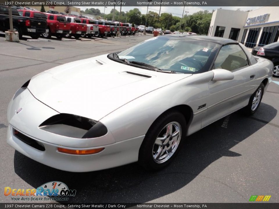 1997 Chevrolet Camaro Z28 Coupe Sebring Silver Metallic / Dark Grey Photo #3