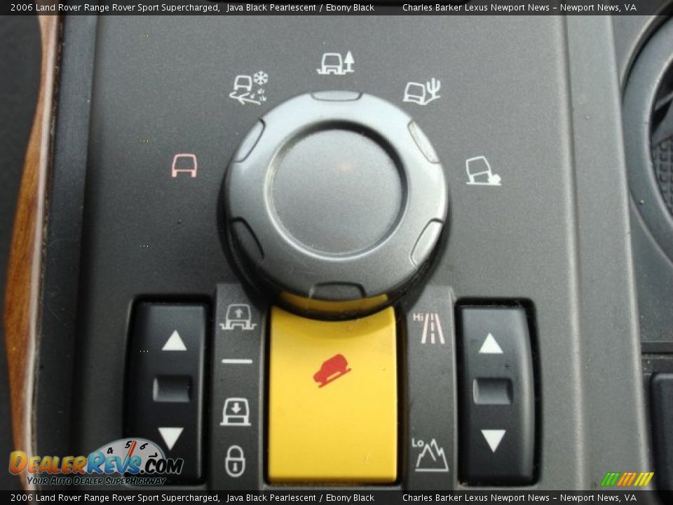 Controls of 2006 Land Rover Range Rover Sport Supercharged Photo #23