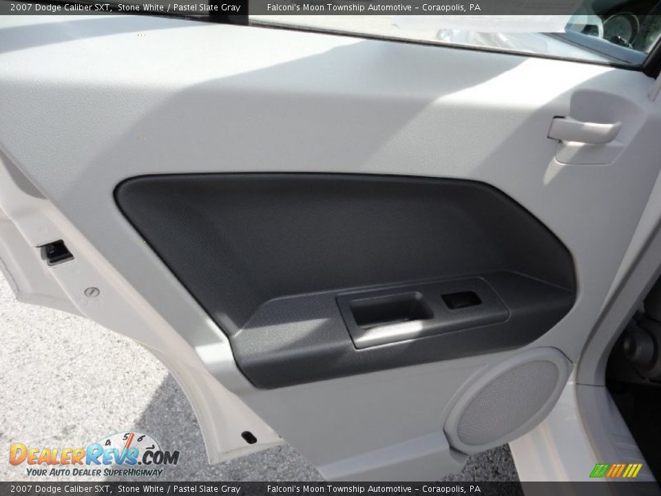 2007 Dodge Caliber SXT Stone White / Pastel Slate Gray Photo #12