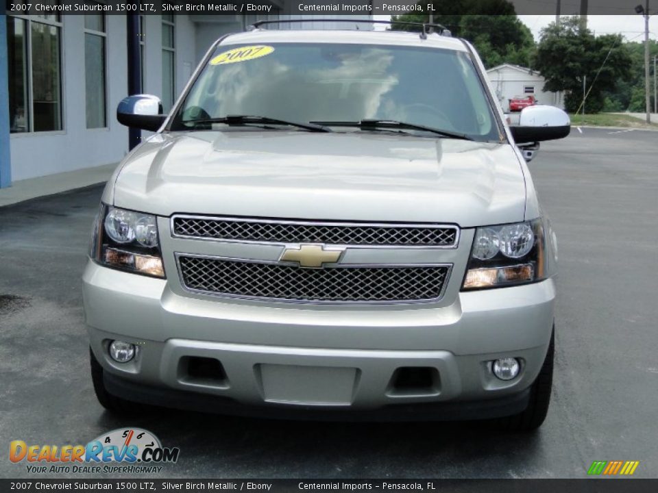 2007 Chevrolet Suburban 1500 LTZ Silver Birch Metallic / Ebony Photo #4