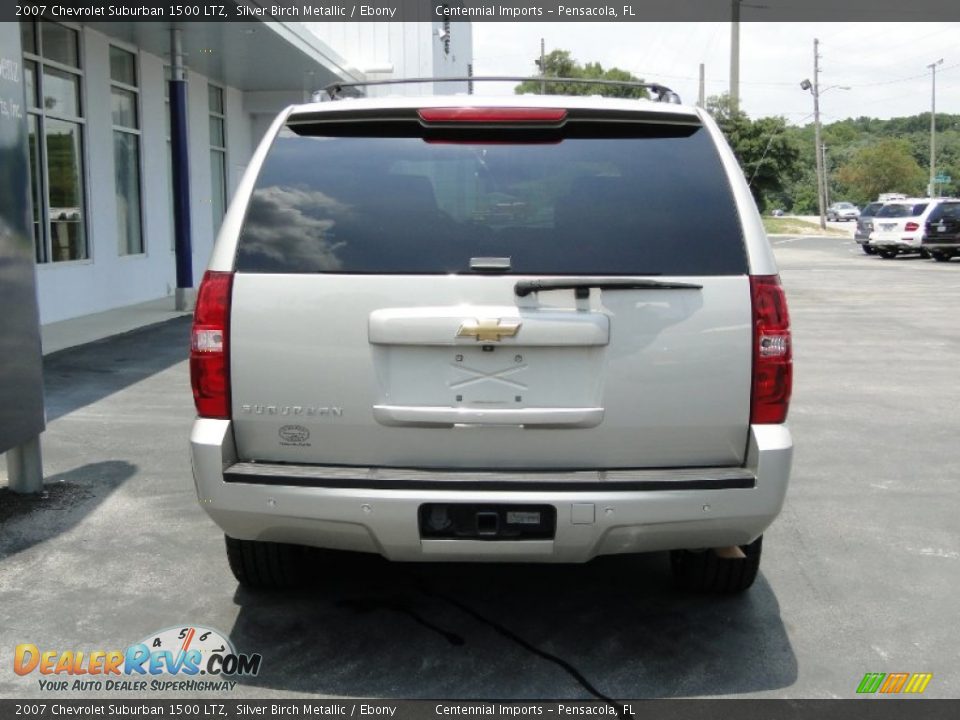 2007 Chevrolet Suburban 1500 LTZ Silver Birch Metallic / Ebony Photo #9