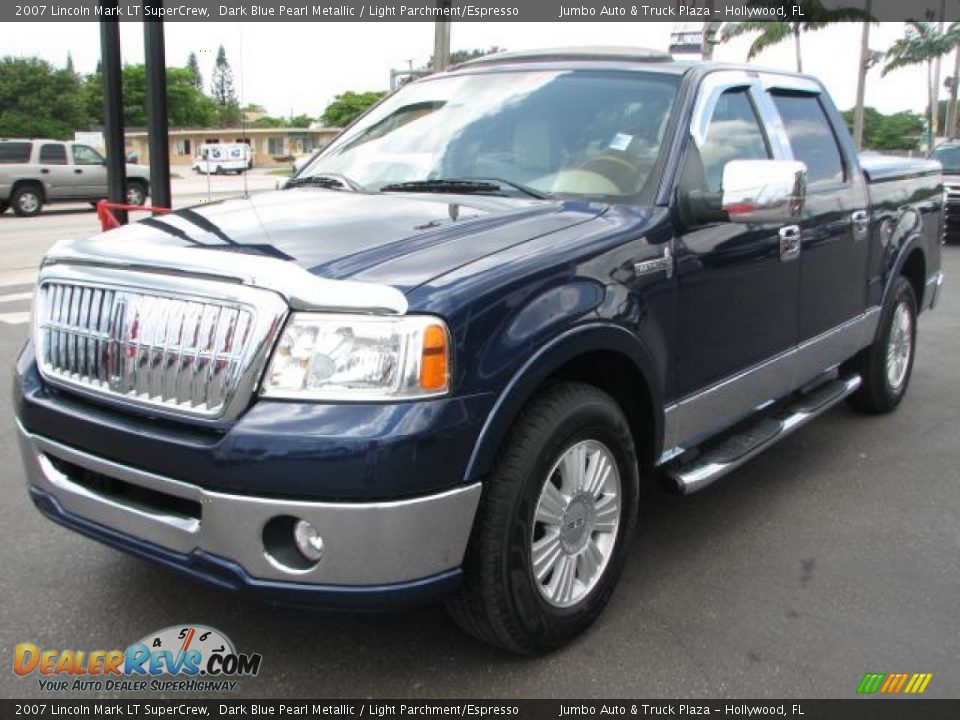 2007 Lincoln Mark LT SuperCrew Dark Blue Pearl Metallic / Light Parchment/Espresso Photo #5