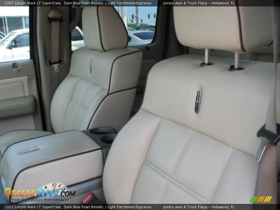 Light Parchment/Espresso Interior - 2007 Lincoln Mark LT SuperCrew Photo #21