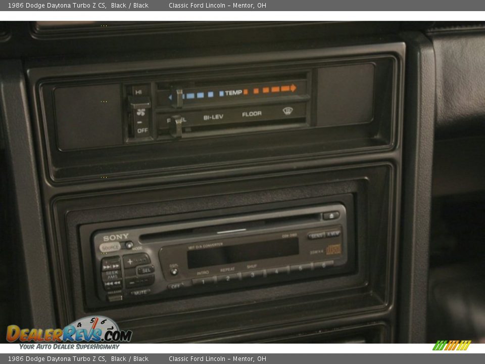Controls of 1986 Dodge Daytona Turbo Z CS Photo #18
