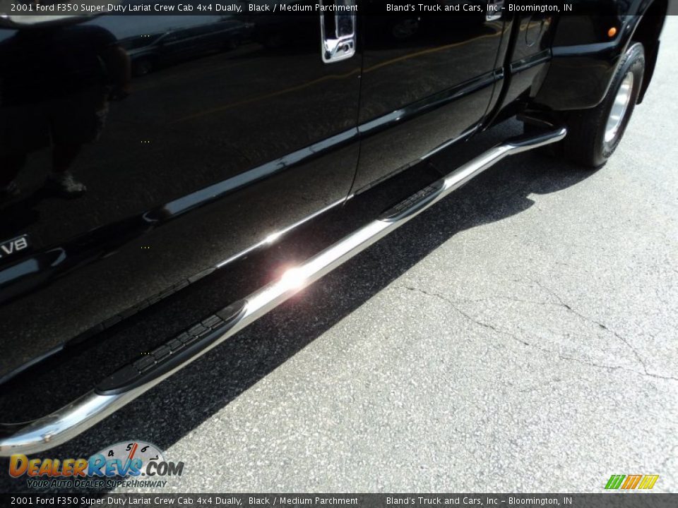 2001 Ford F350 Super Duty Lariat Crew Cab 4x4 Dually Black / Medium Parchment Photo #22