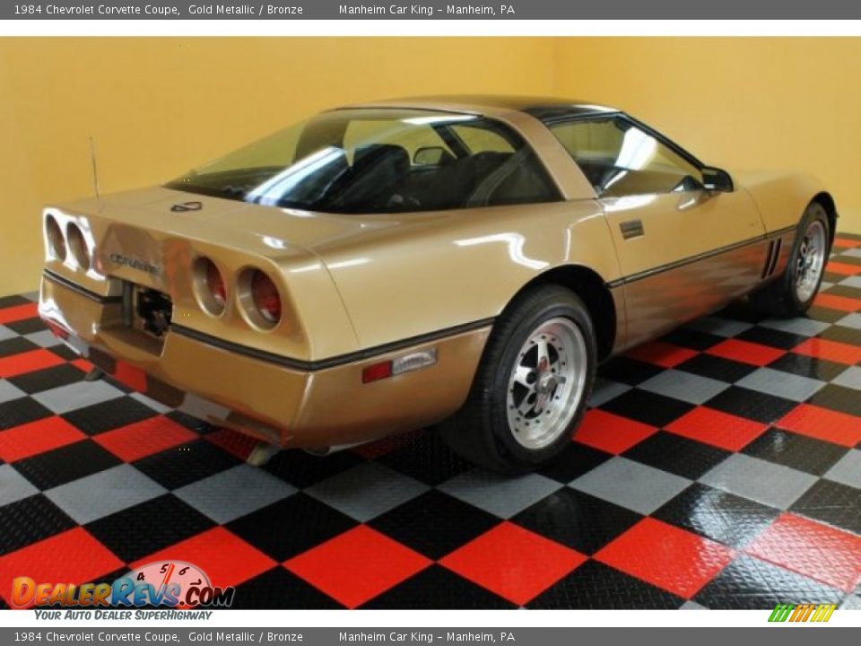 Gold Metallic 1984 Chevrolet Corvette Coupe Photo #4