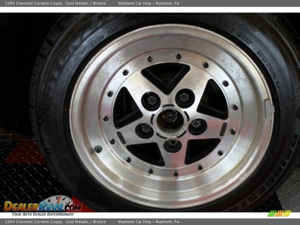 Custom Wheels of 1984 Chevrolet Corvette Coupe Photo #14