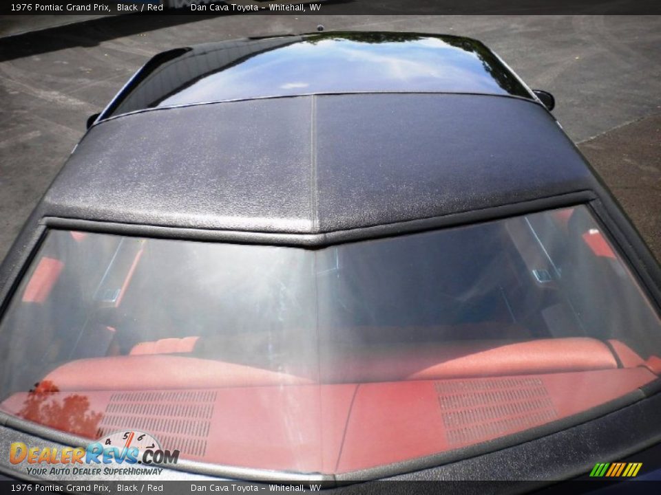 1976 Pontiac Grand Prix Black / Red Photo #15