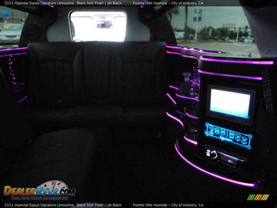 Jet Black Interior - 2011 Hyundai Equus Signature Limousine Photo #28