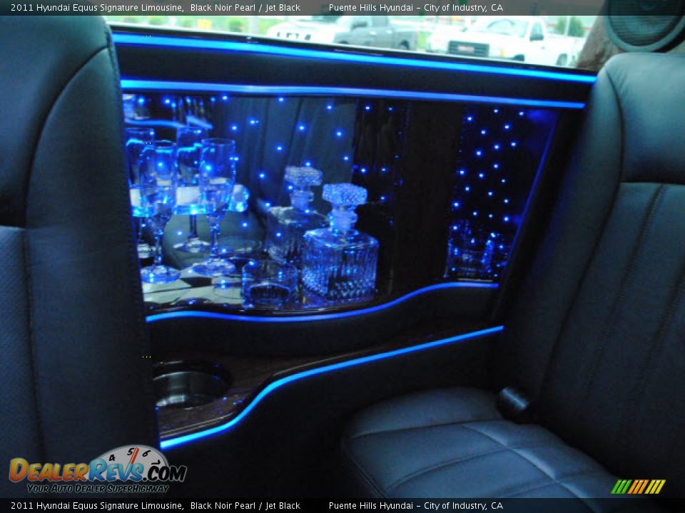 Jet Black Interior - 2011 Hyundai Equus Signature Limousine Photo #30