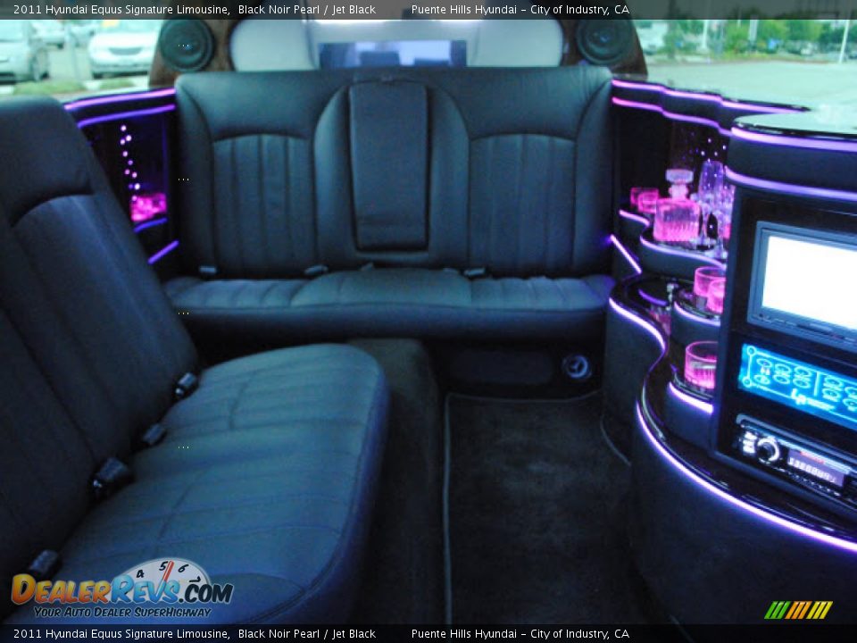 Jet Black Interior - 2011 Hyundai Equus Signature Limousine Photo #33