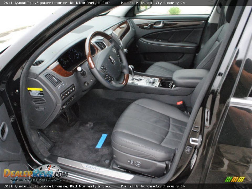 Jet Black Interior - 2011 Hyundai Equus Signature Limousine Photo #35