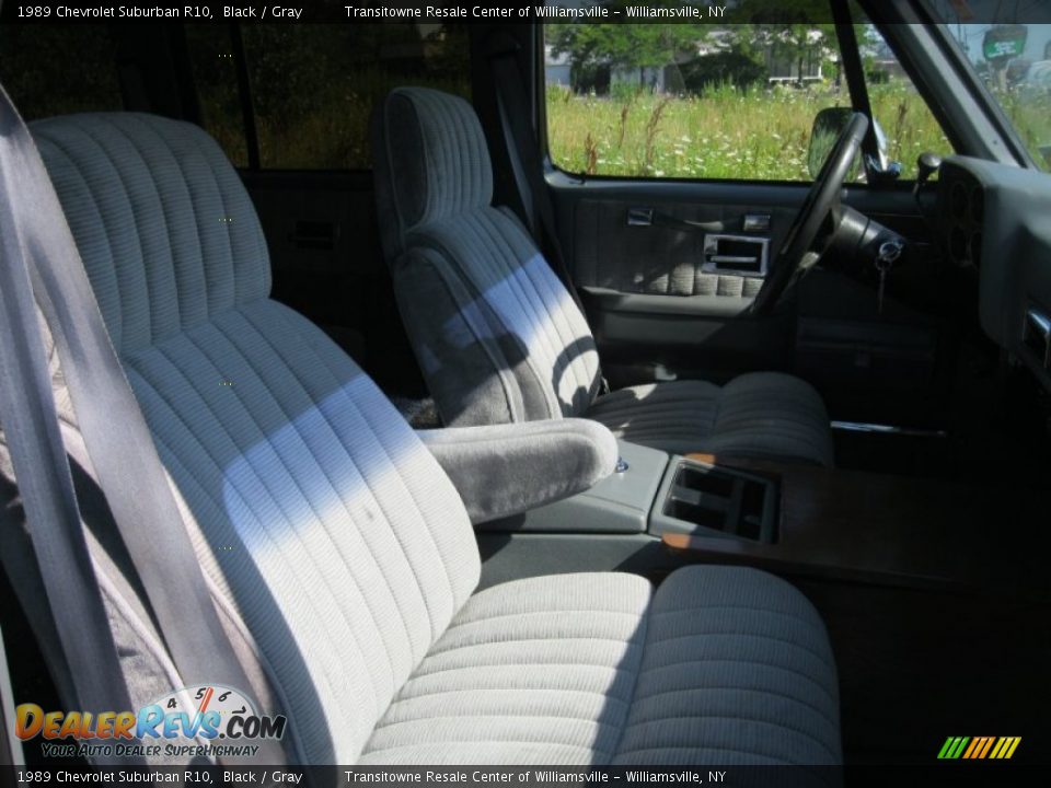 1989 Chevrolet Suburban R10 Black / Gray Photo #15