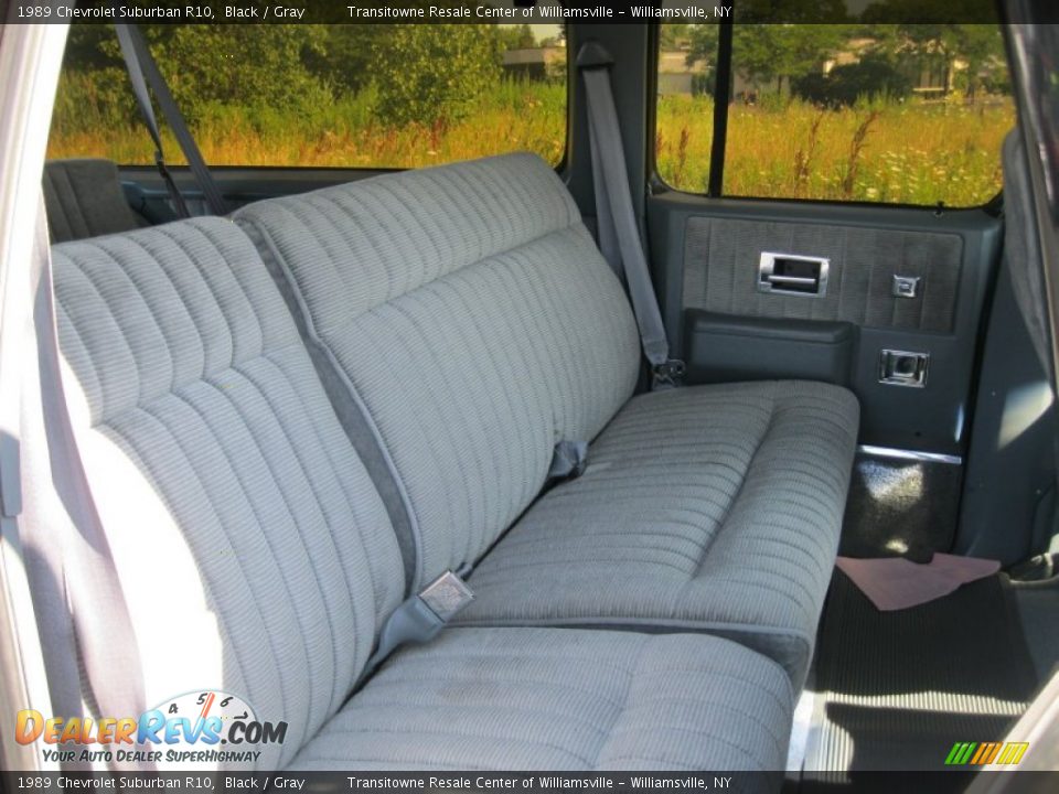1989 Chevrolet Suburban R10 Black / Gray Photo #17