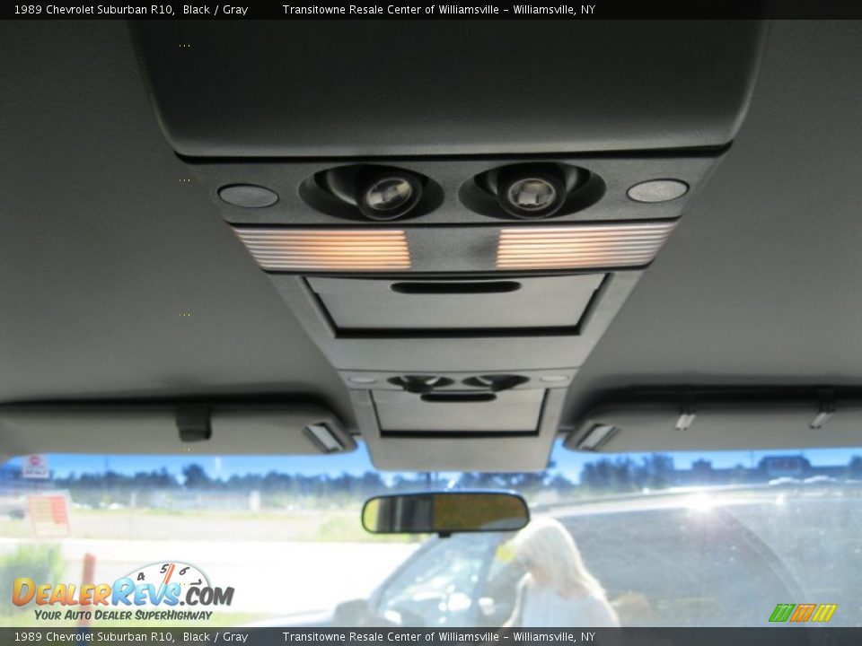 1989 Chevrolet Suburban R10 Black / Gray Photo #19