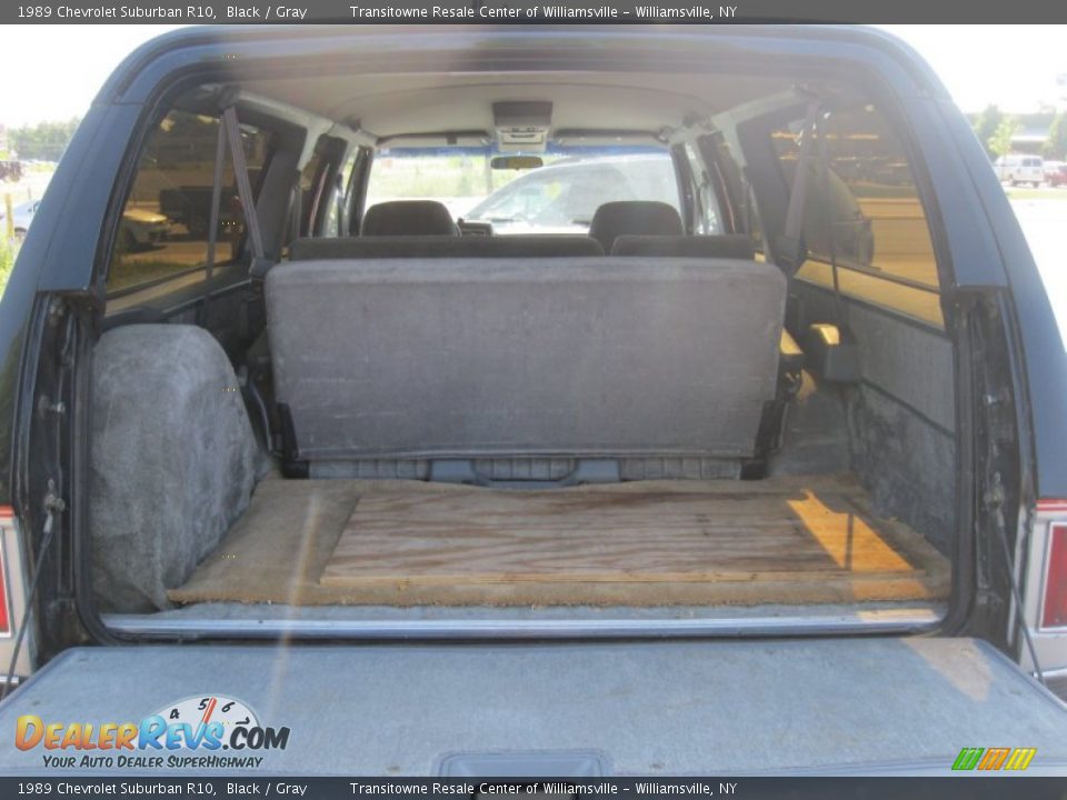 1989 Chevrolet Suburban R10 Black / Gray Photo #23
