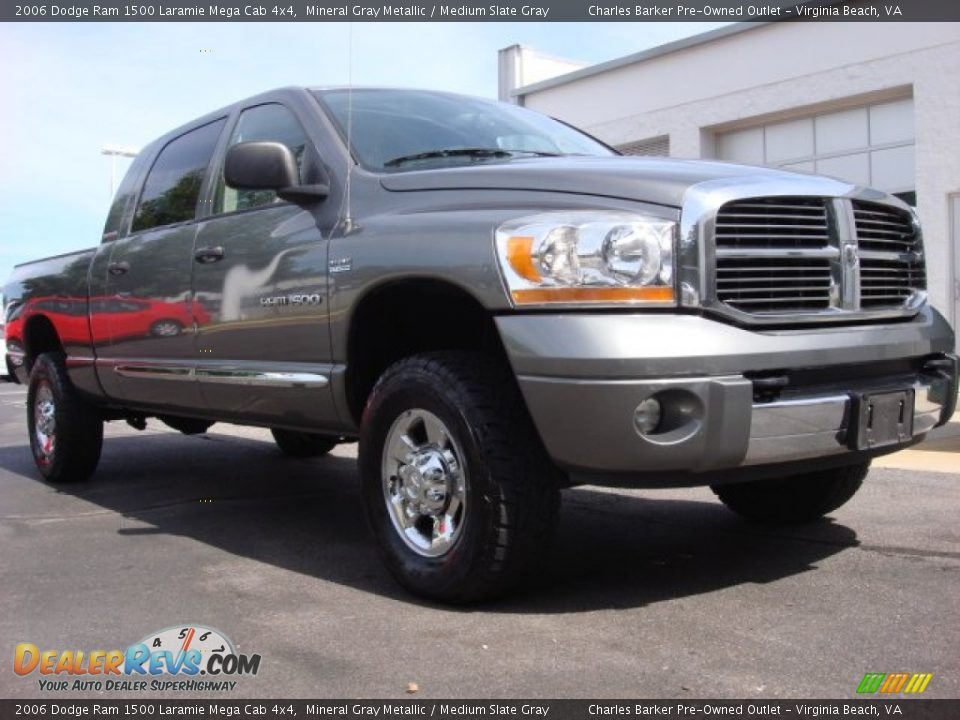 2006 Dodge Ram 1500 Laramie Mega Cab 4x4 Mineral Gray Metallic / Medium Slate Gray Photo #1